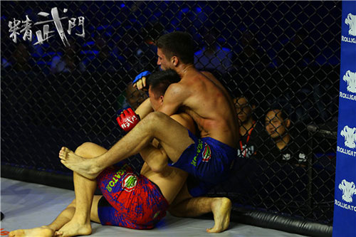 精武门个人争霸赛半决赛圆满落幕 暴风雨也无法熄灭的MMA热情
